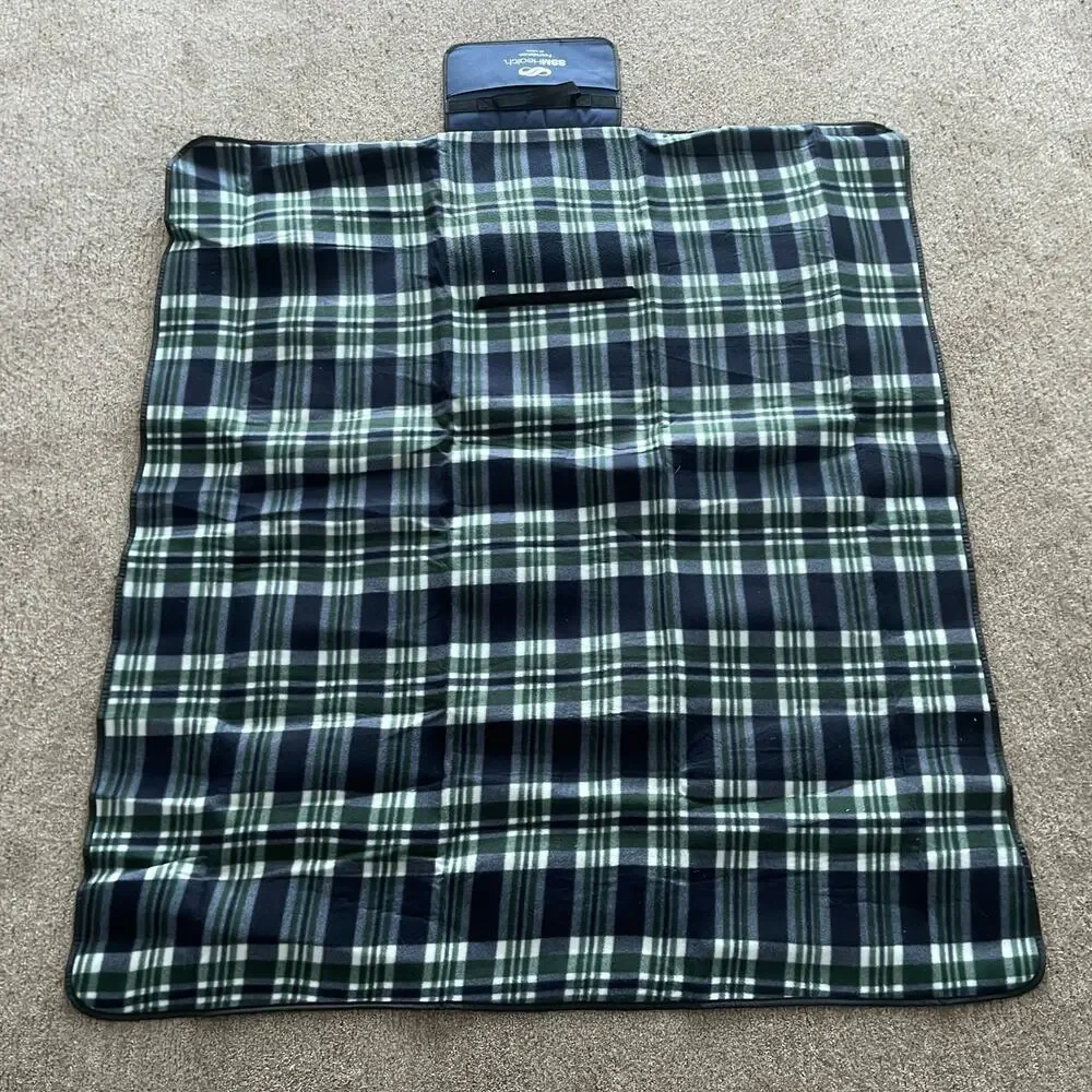Blanket Throw With Carry Handle Cozy Warm Blue Green Plaid‎ 46 x 52